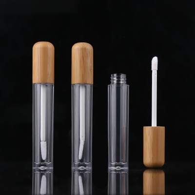 Empty Round Shaped Clear Plastic Lipgloss Containers 5ml As Lip Gloss Packaging Tube With Bamboo Cap